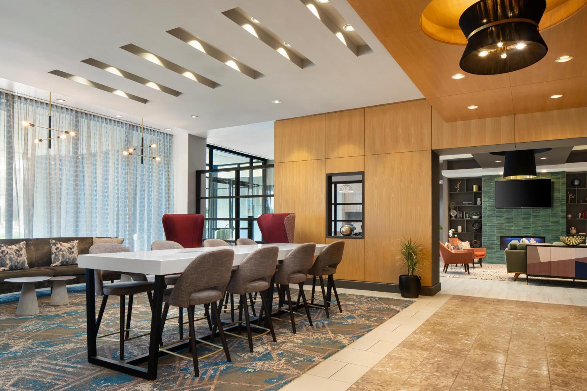 Doubletree By Hilton Hartford Downtown Hotel Exterior foto