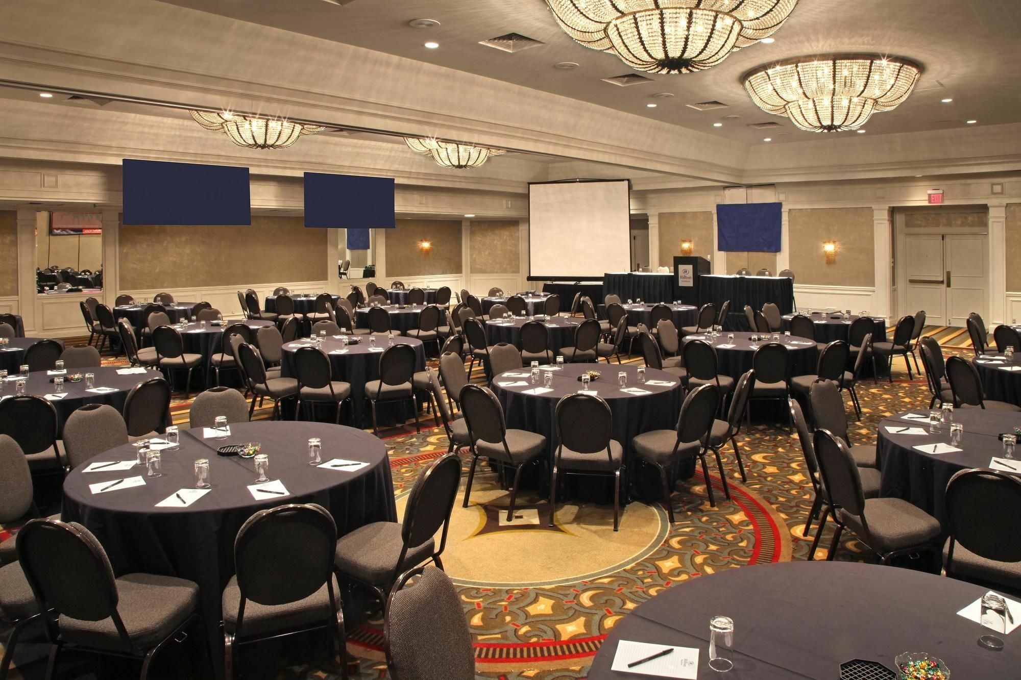 Doubletree By Hilton Hartford Downtown Hotel Facilități foto