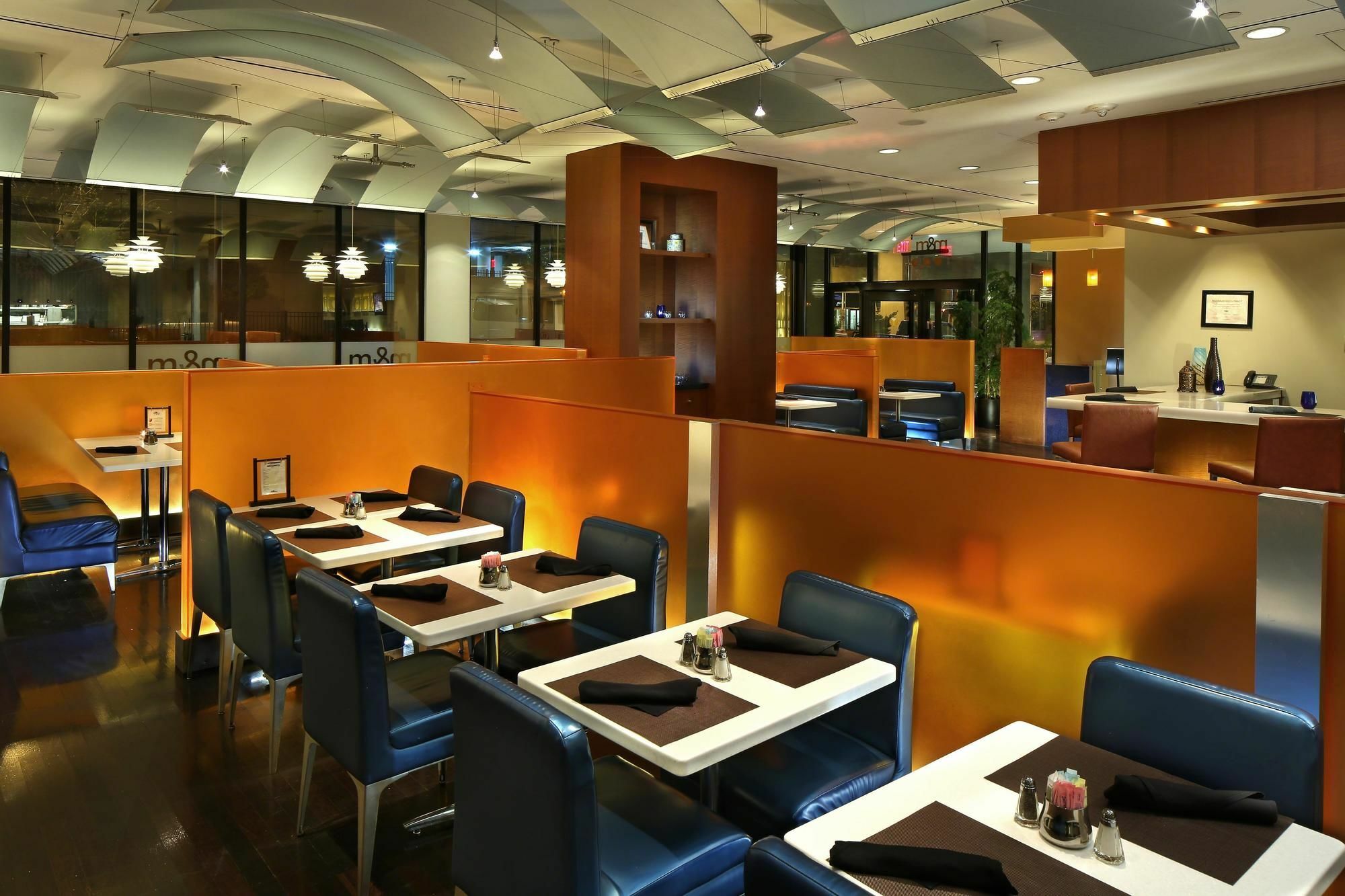Doubletree By Hilton Hartford Downtown Hotel Exterior foto
